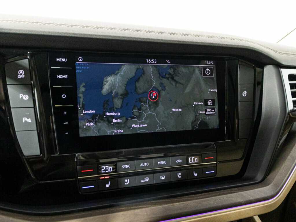 Volkswagen Touareg, 2020 Фото №17