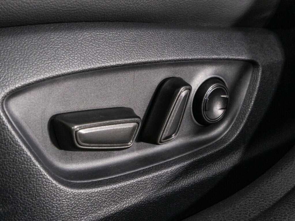 Toyota Camry, 2018 Фото №18