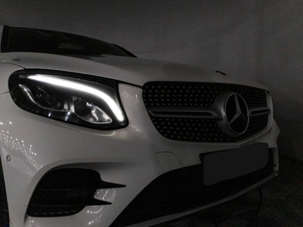 Mercedes-Benz GLC Coupe 300, 2018 Фото №27