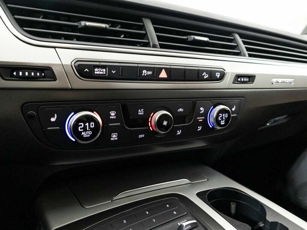 Audi Q7, 2016 Фото №16