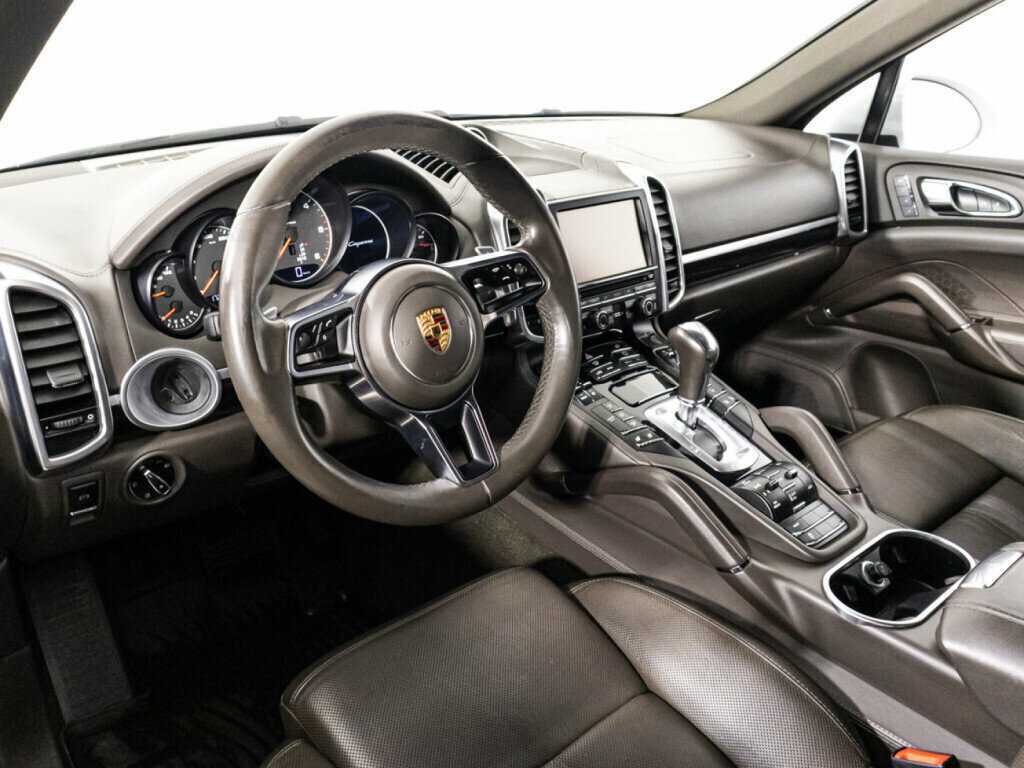 Porsche Cayenne Diesel, 2015 Фото №11