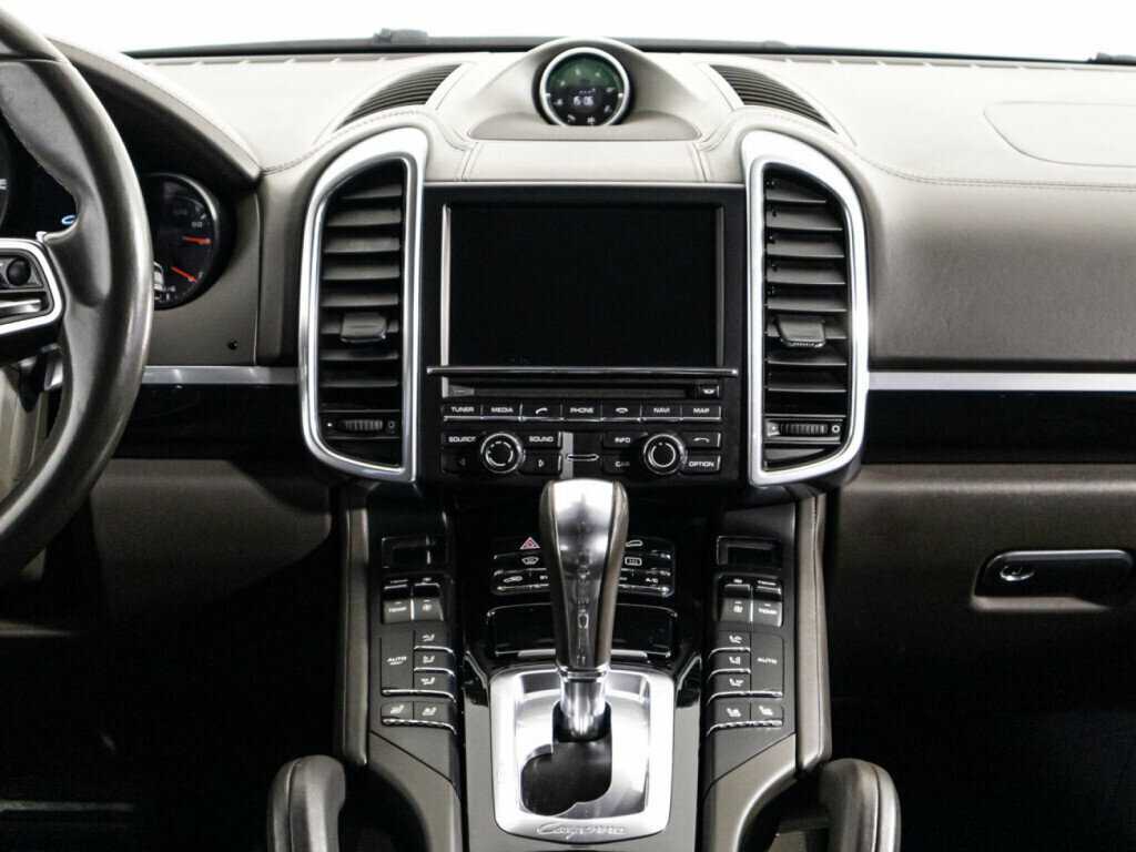 Porsche Cayenne Diesel, 2015 Фото №14