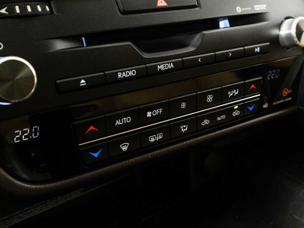 Lexus RX 200t, 2017 Фото №18