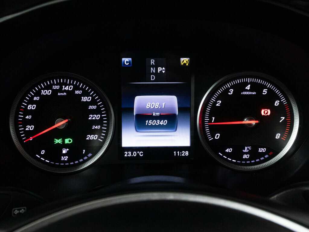 Mercedes-Benz GLC 300, 2015 Фото №12