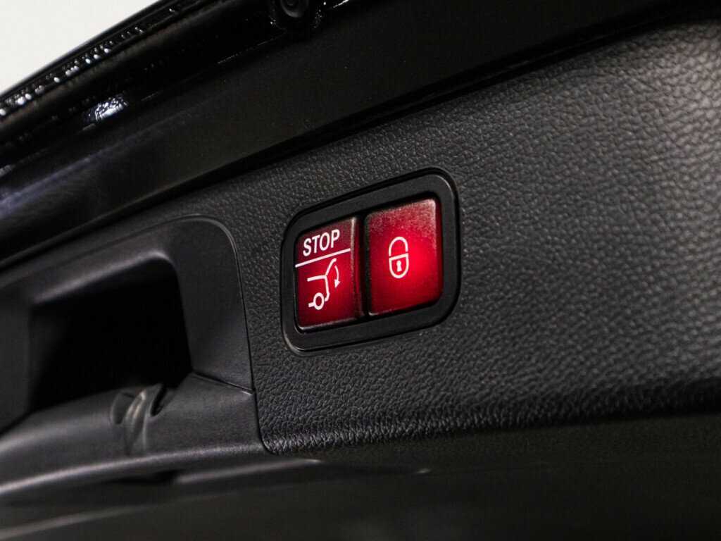 Mercedes-Benz GLC 300 d, 2019 Фото №17