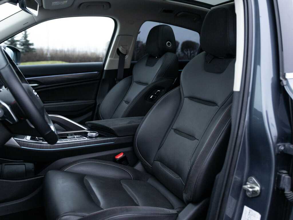 Geely Tugella, 2021 Фото №16