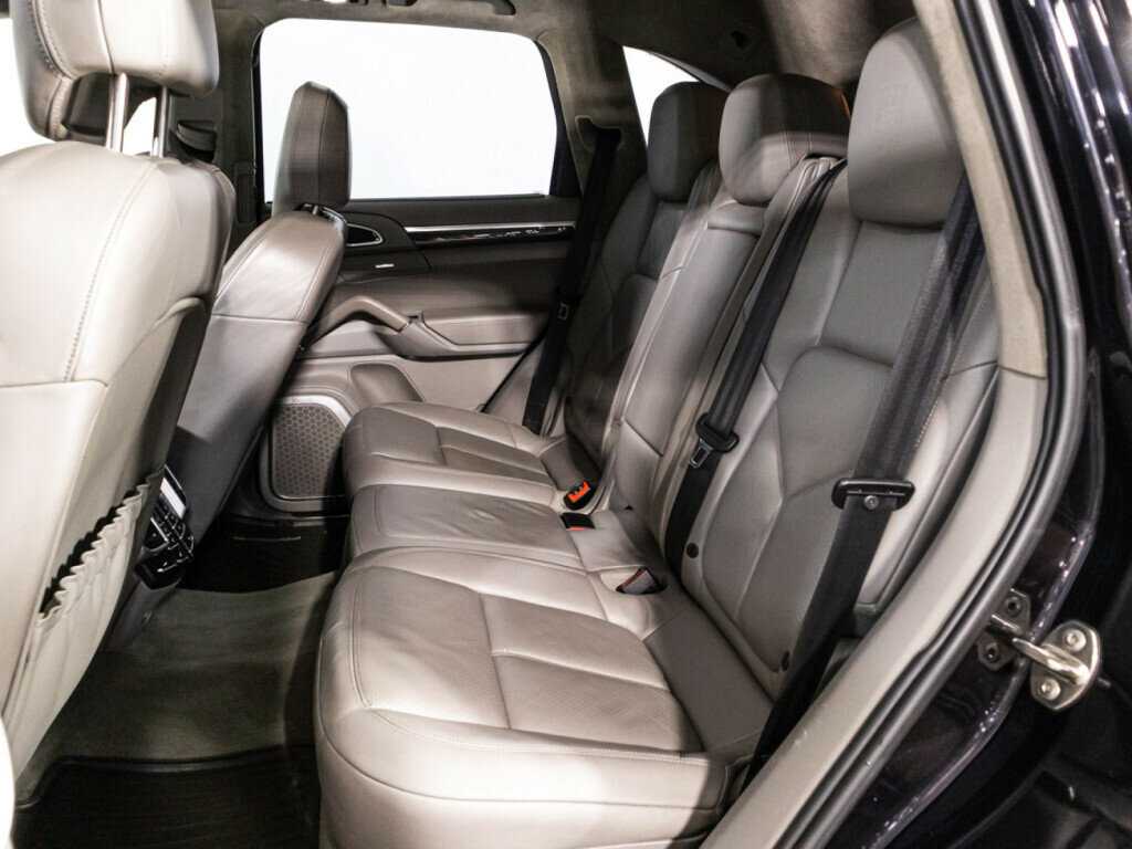 Porsche Cayenne Turbo, 2010 Фото №10