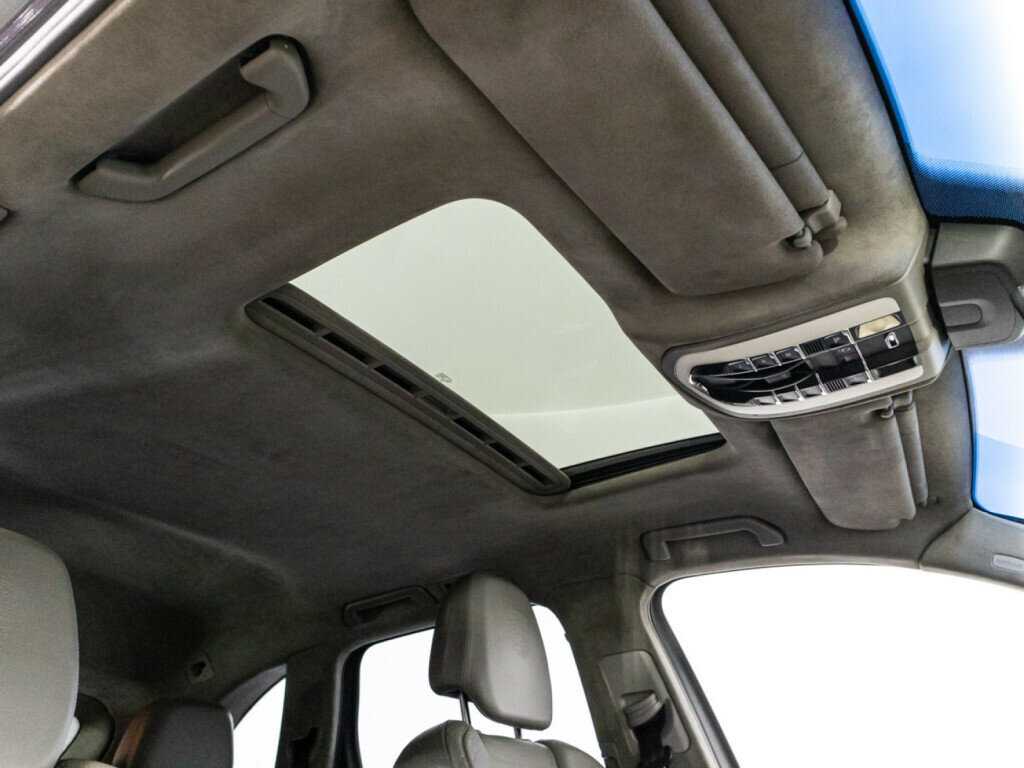 Porsche Cayenne Turbo, 2010 Фото №24