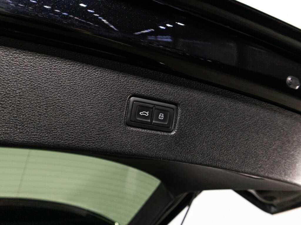 Audi Q7, 2017 Фото №15