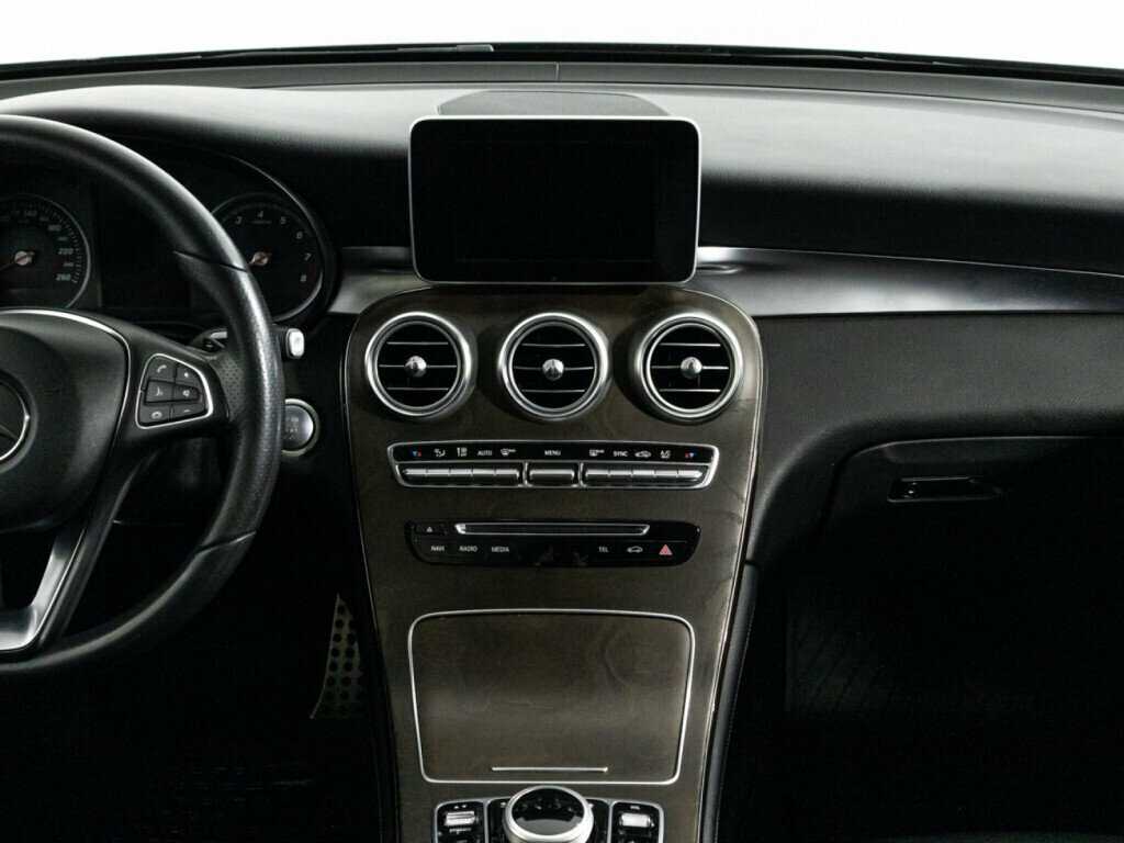 Mercedes-Benz GLC 250, 2017 Фото №14