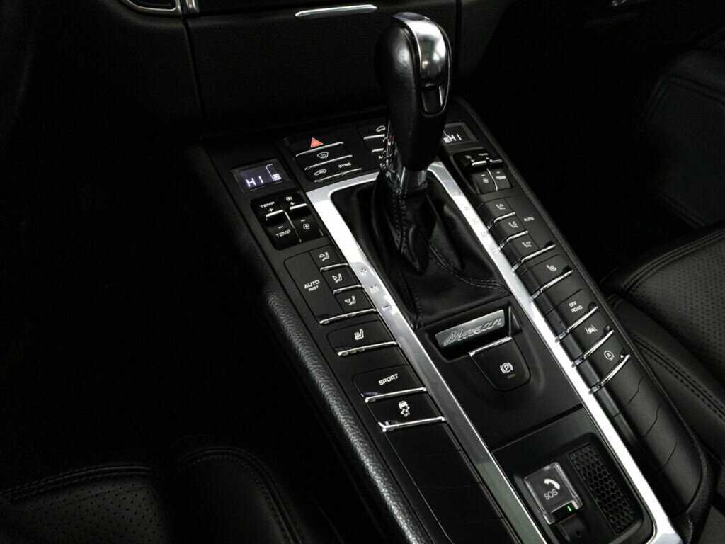 Porsche Macan, 2018 Фото №17