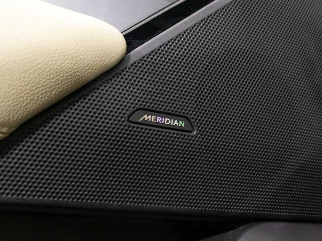 Land Rover Range Rover Velar, 2018 Фото №18