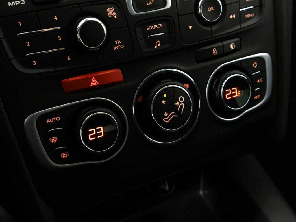 Citroen C4, 2011 Фото №15