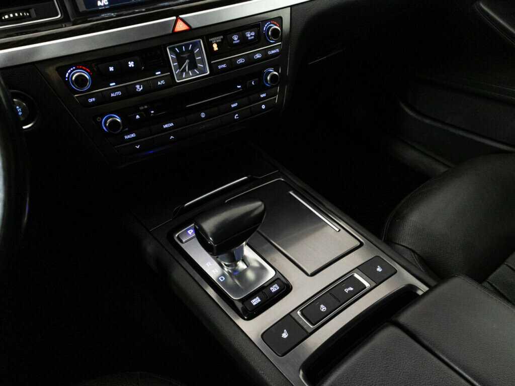 Genesis G80, 2017 Фото №15