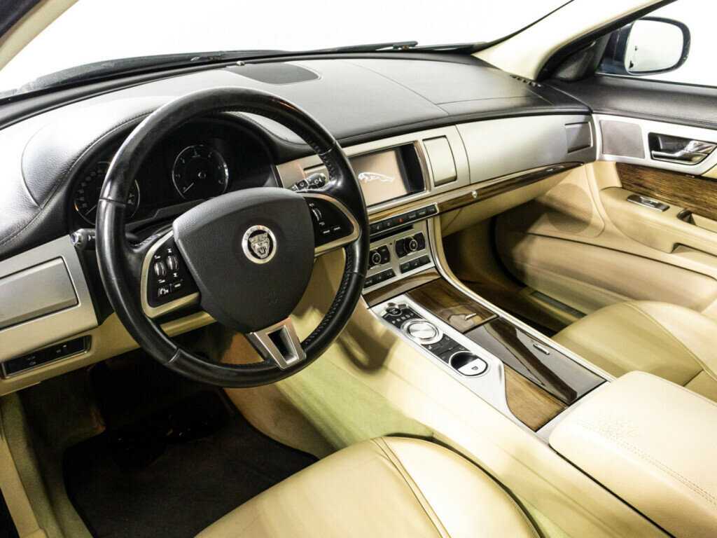 Jaguar XF, 2011 Фото №11