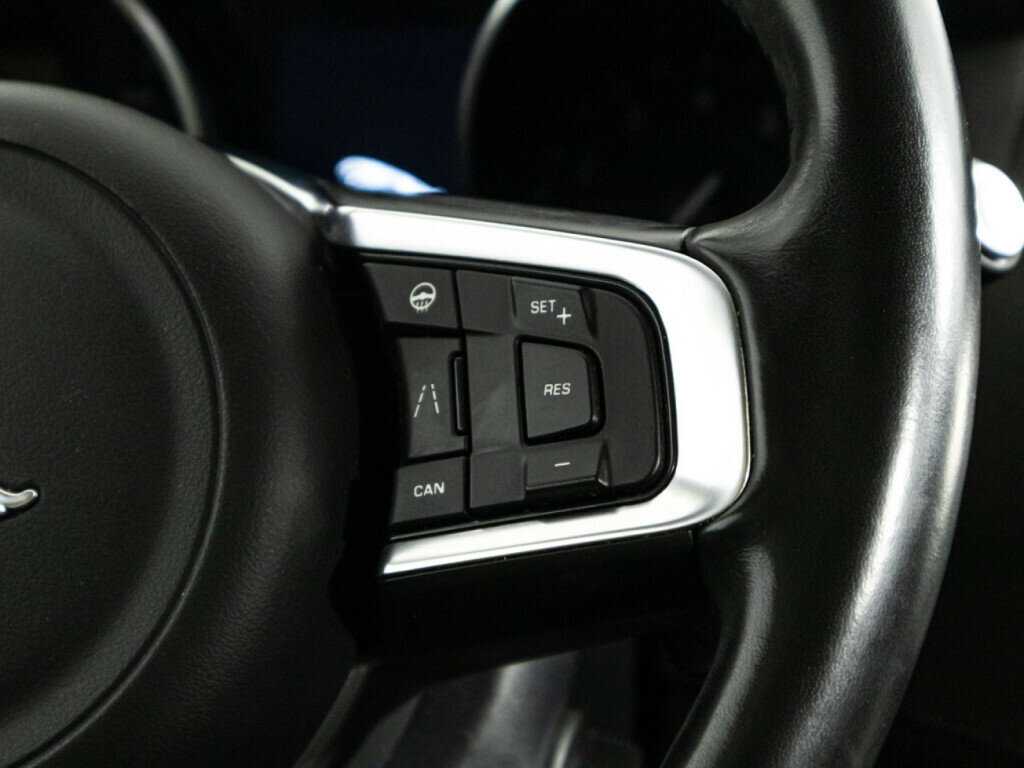 Jaguar F-Pace, 2018 Фото №22