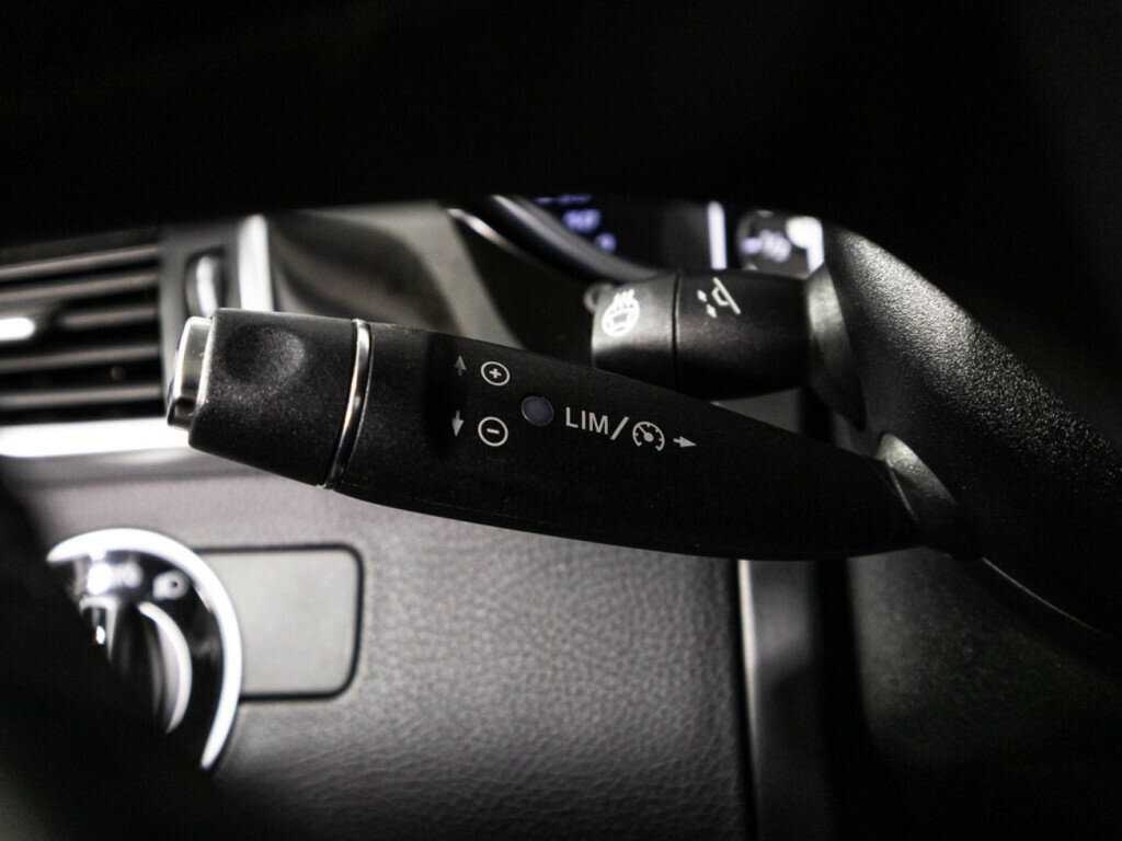 Mercedes-Benz GL-Класс 350 CDI BlueTEC, 2014 Фото №21