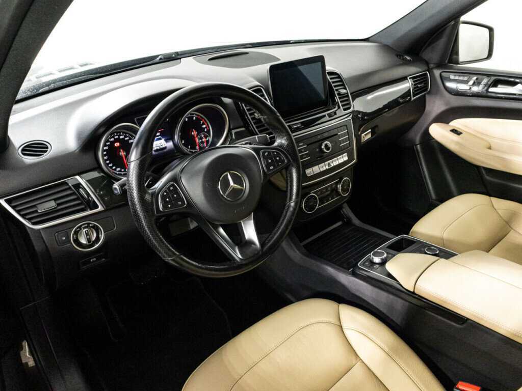 Mercedes-Benz GLE 300, 2016 Фото №11