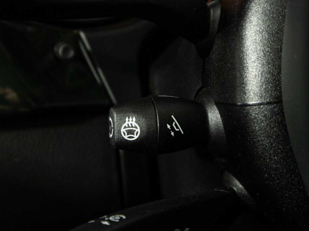 Mercedes-Benz GLE 300, 2016 Фото №21