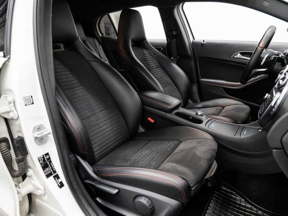 Mercedes-Benz GLA 250, 2016 Фото №10