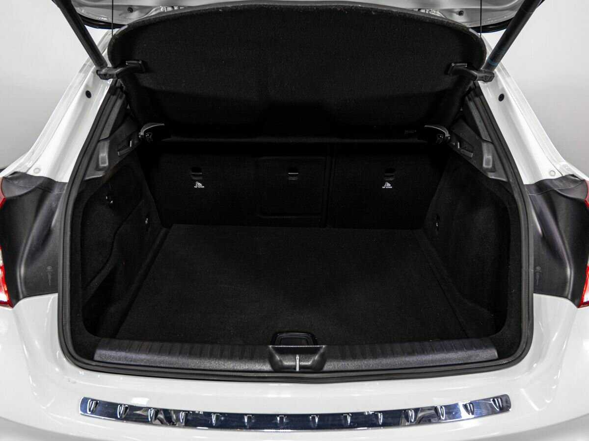 Mercedes-Benz GLA 250, 2016 Фото №23