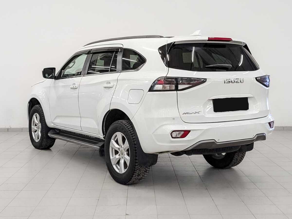 Isuzu MU-X, 2021 Фото №7