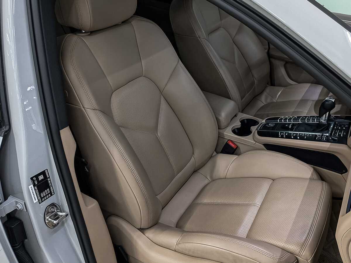 Porsche Macan, 2021 Фото №24