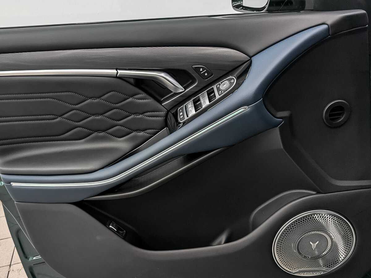 Voyah Free, 2023 Фото №18