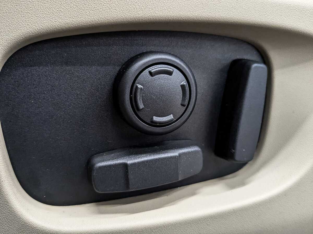 Land Rover Discovery Sport, 2017 Фото №26