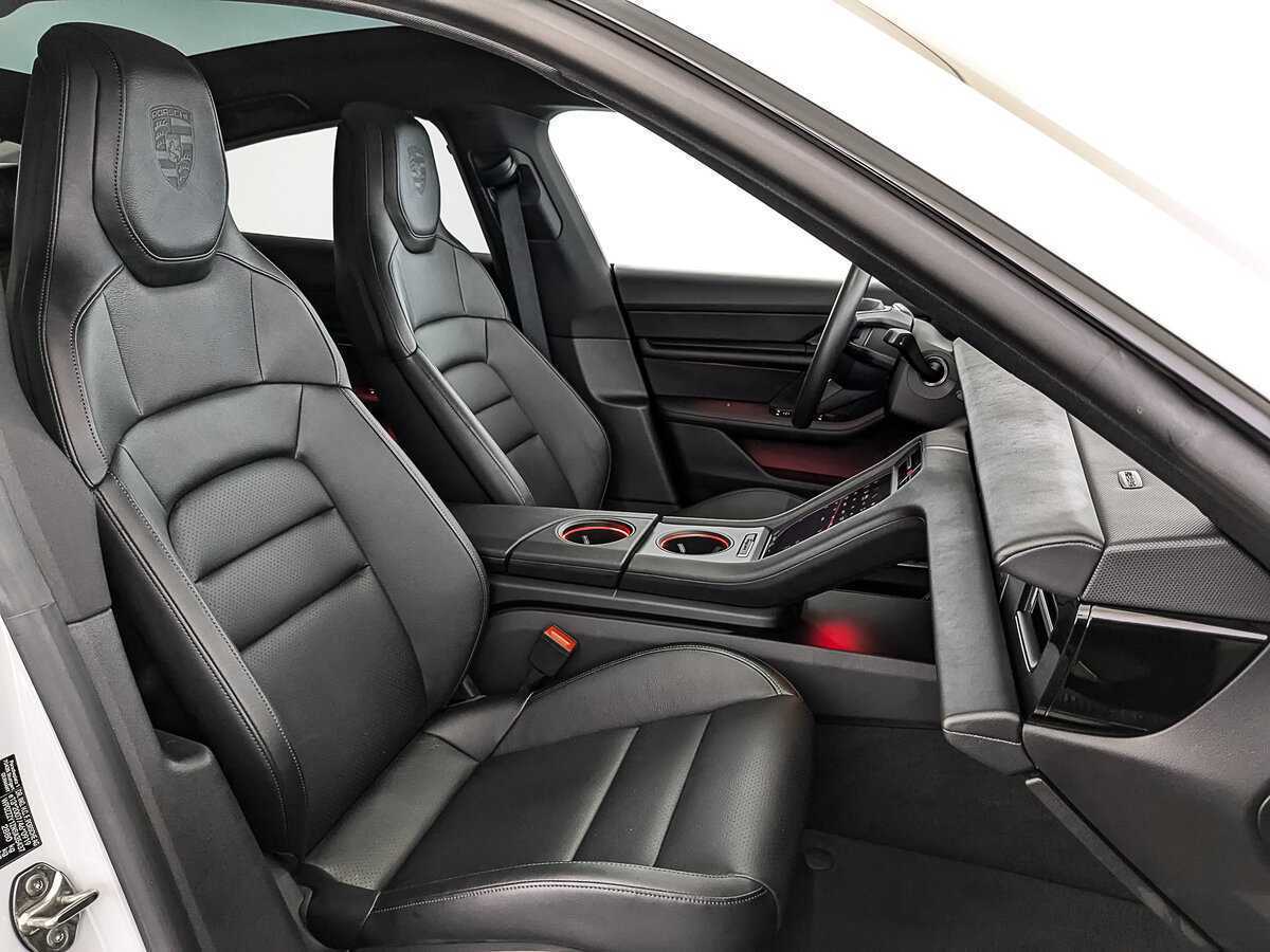 Porsche Taycan 4S, 2021 Фото №24