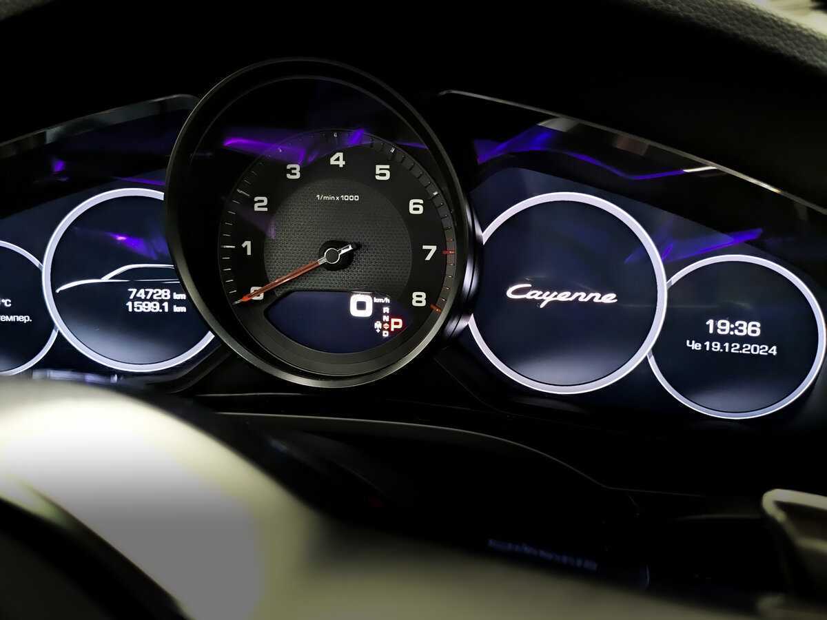 Porsche Cayenne, 2018 Фото №30