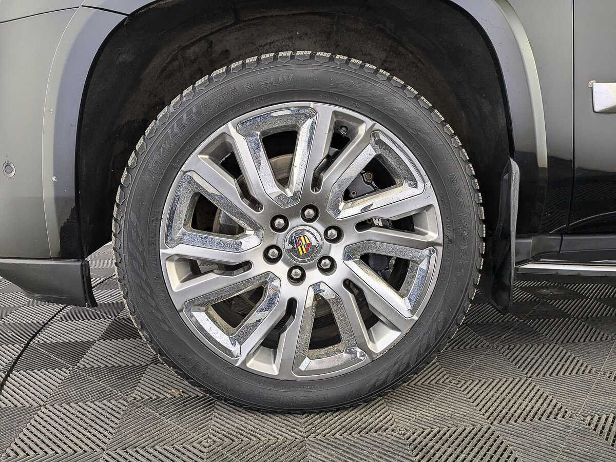 Cadillac Escalade, 2018 Фото №12