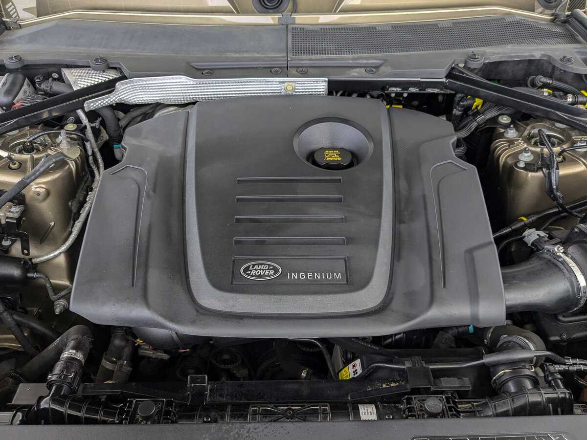 Land Rover Defender 110, 2021 Фото №9