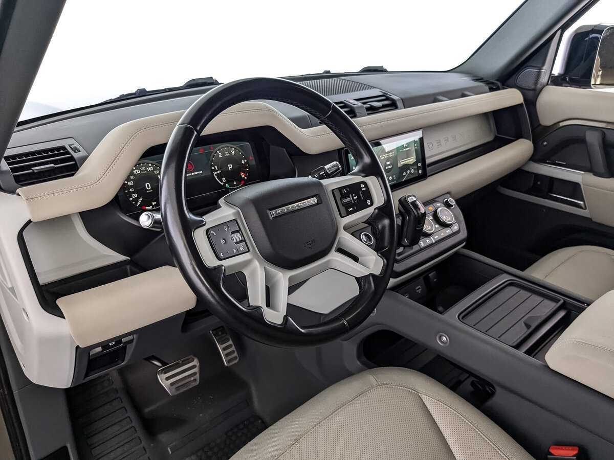 Land Rover Defender 110, 2021 Фото №15