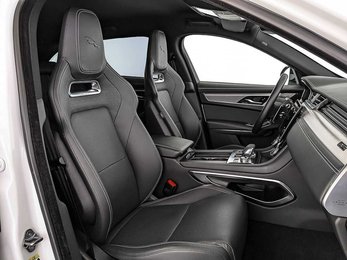 Jaguar F-Pace, 2022 Фото №23
