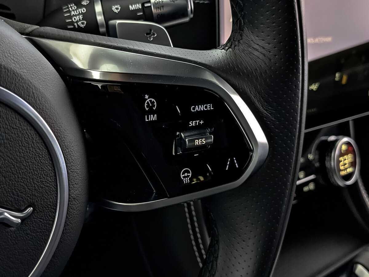 Jaguar F-Pace, 2022 Фото №28