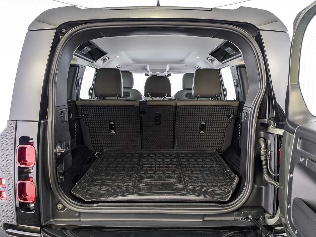 Land Rover Defender 110, 2021 Фото №10