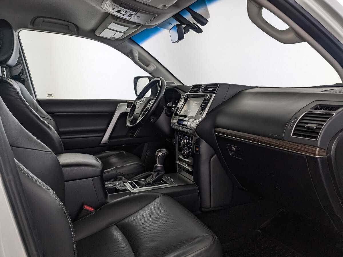 Toyota Land Cruiser Prado, 2019 Фото №13