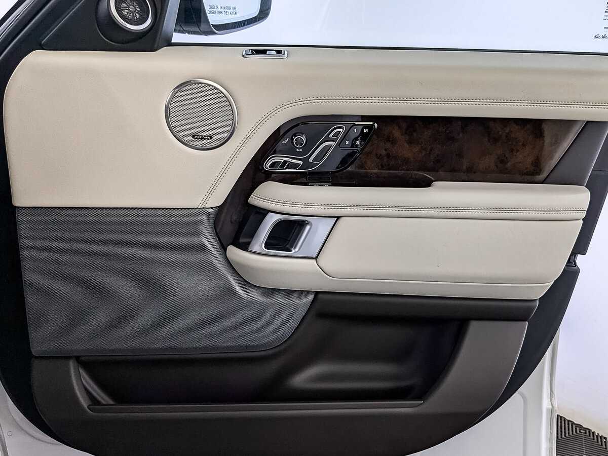 Land Rover Range Rover, 2021 Фото №24