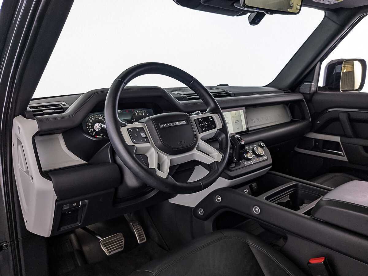 Land Rover Defender 90, 2021 Фото №15