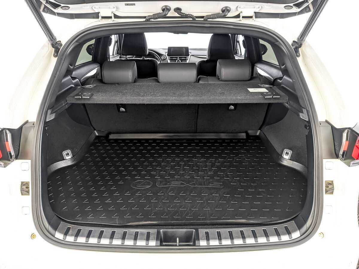 Lexus NX 200, 2021 Фото №10