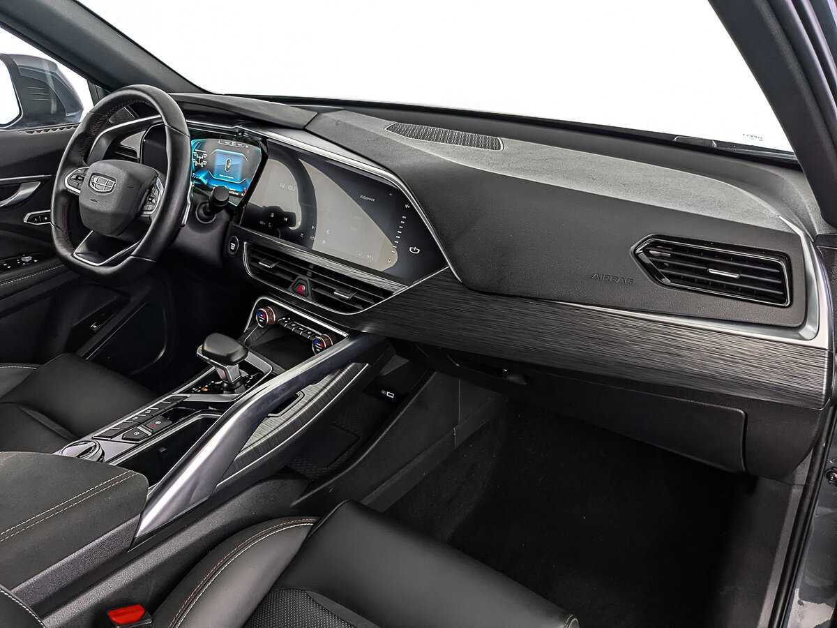 Geely Tugella, 2023 Фото №13