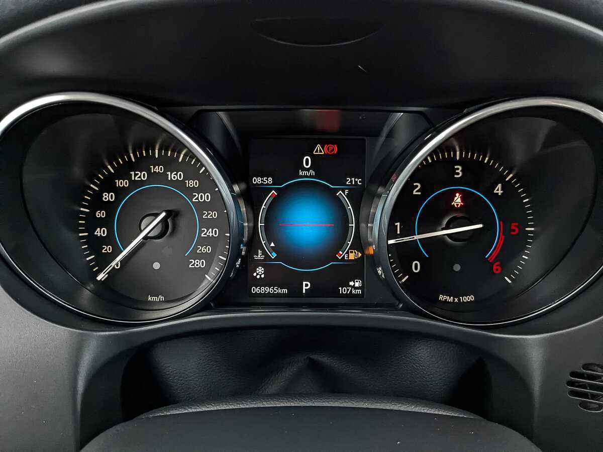 Jaguar F-Pace, 2017 Фото №13