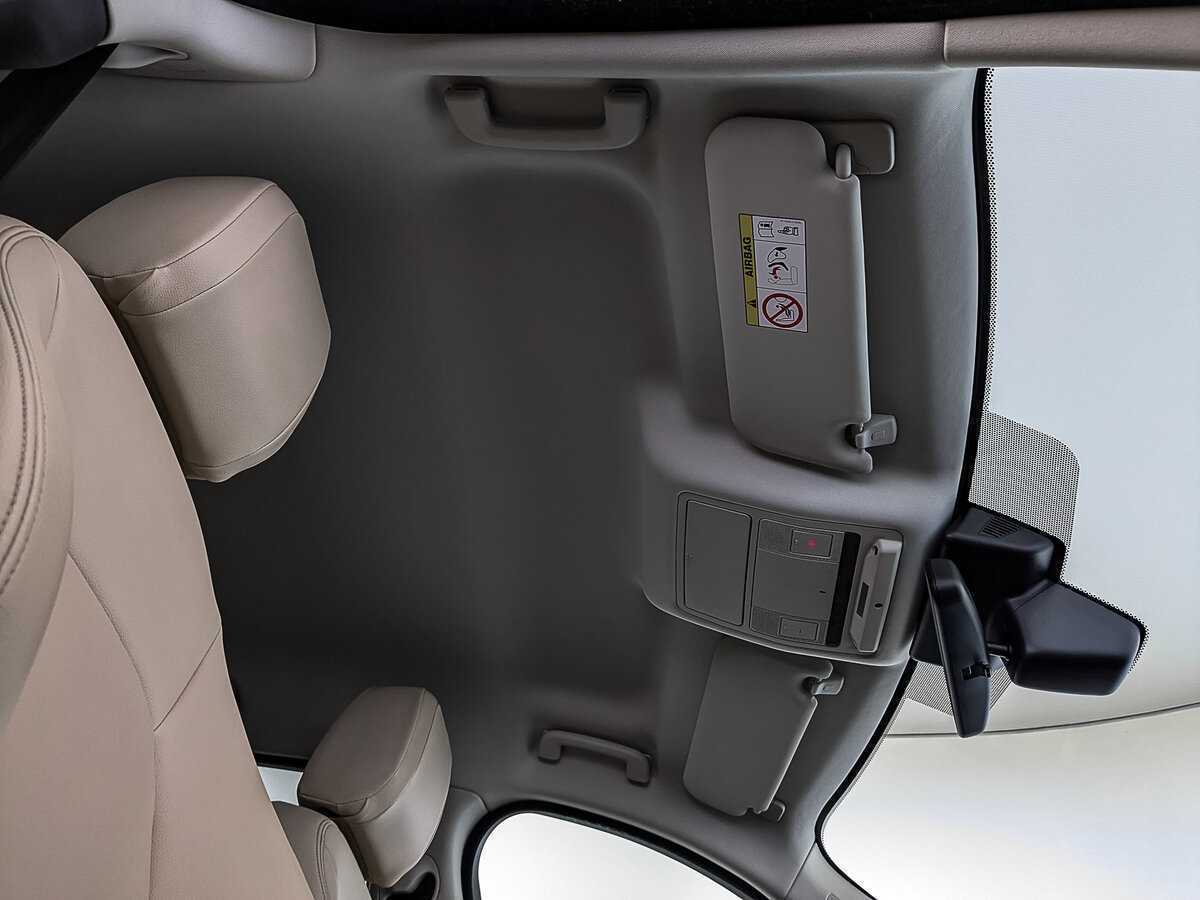 Jaguar F-Pace, 2017 Фото №20