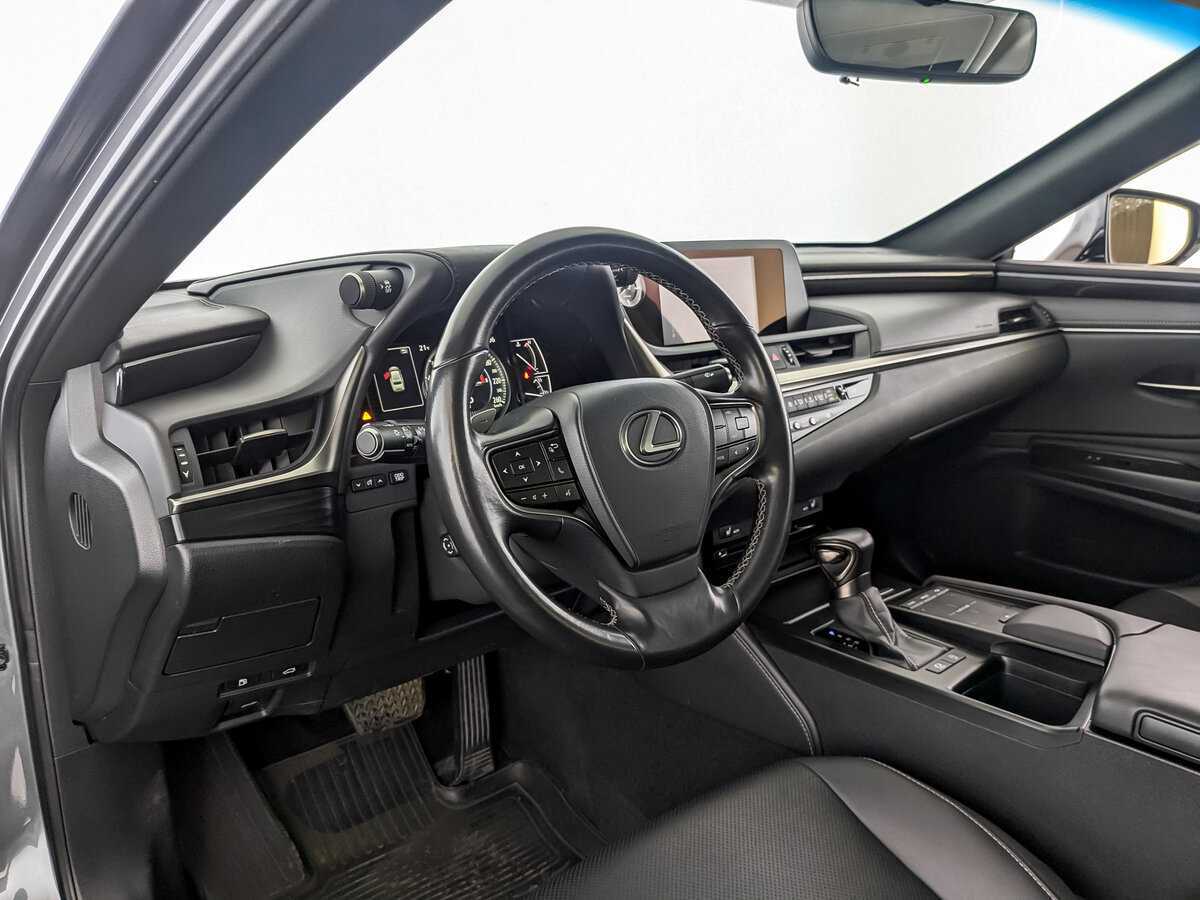 Lexus ES 200, 2019 Фото №16