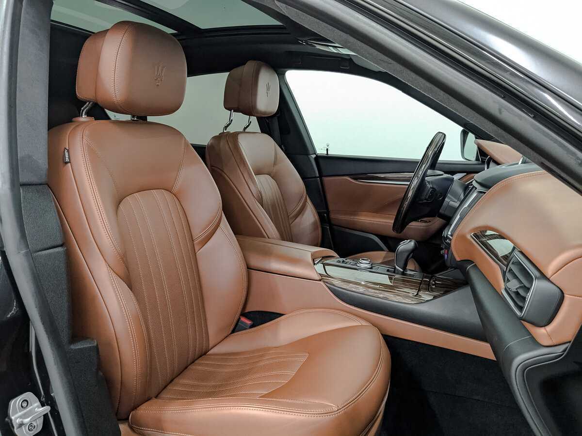 Maserati Levante Diesel, 2017 Фото №23