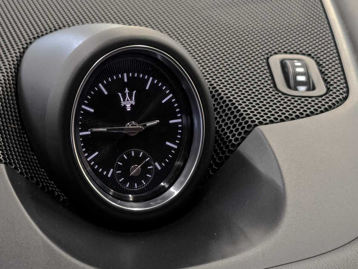 Maserati Levante Diesel, 2017 Фото №28