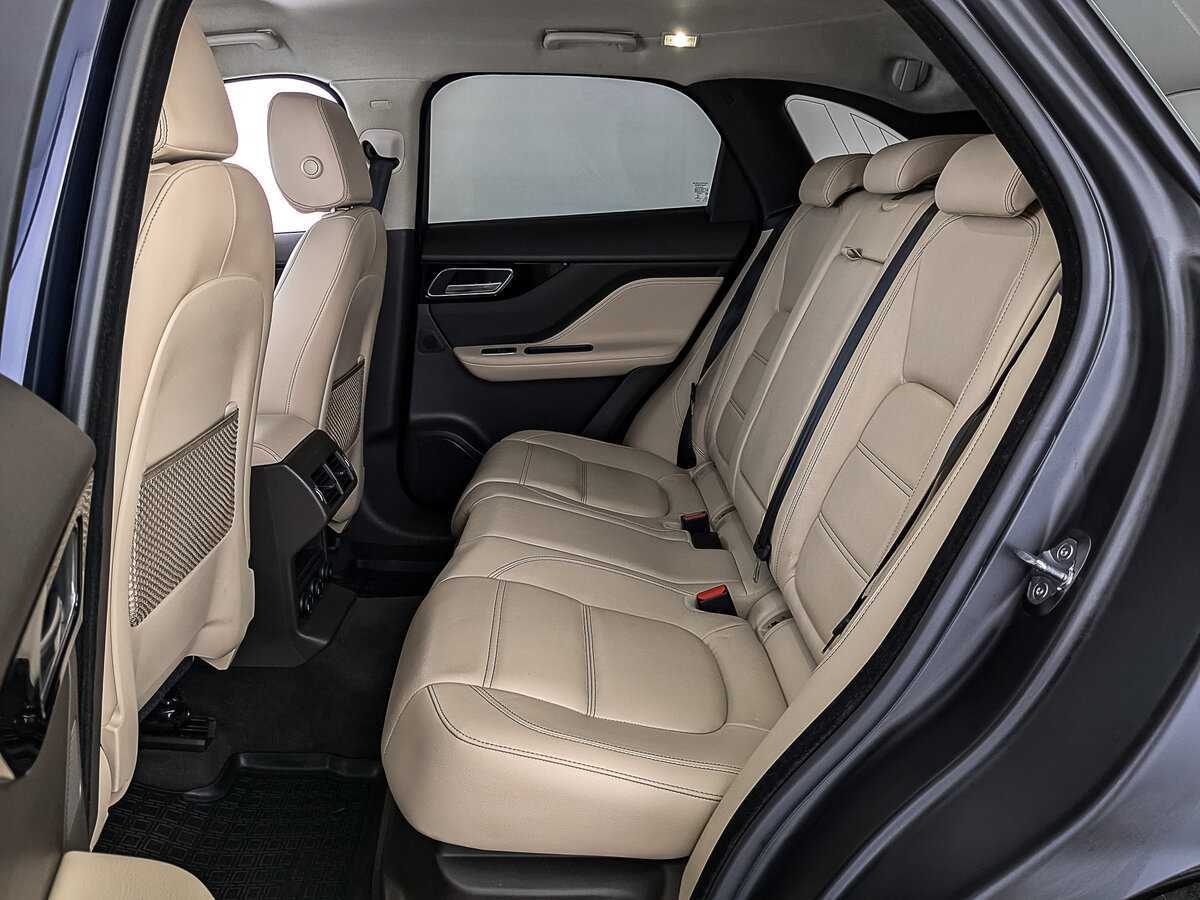 Jaguar F-Pace, 2019 Фото №18