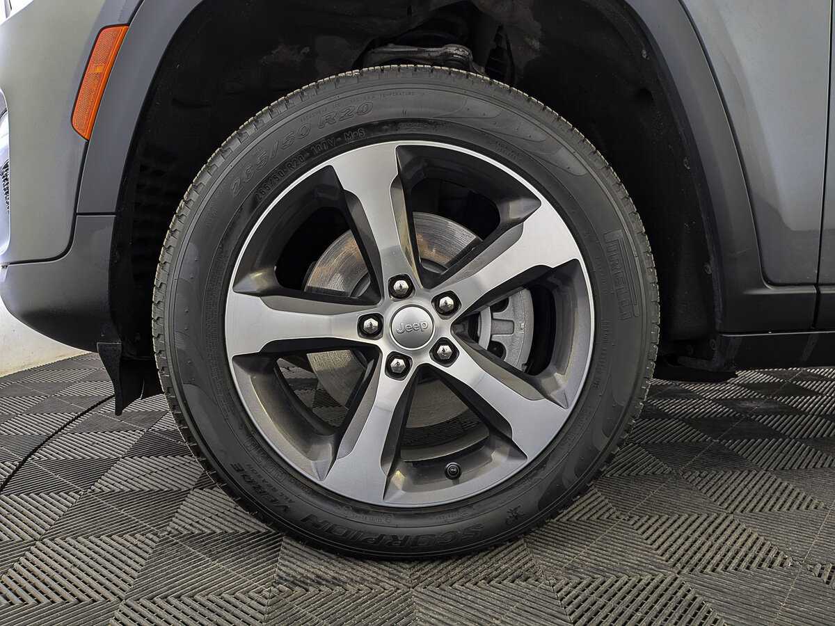 Jeep Grand Cherokee, 2023 Фото №12