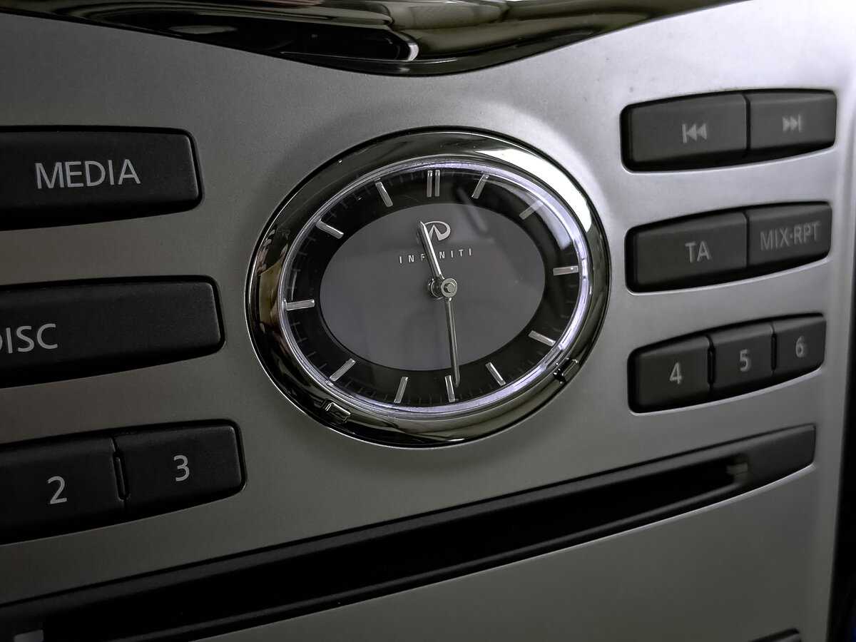 Infiniti QX80, 2018 Фото №27